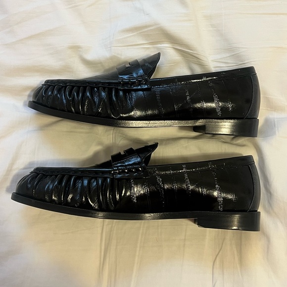 Saint Laurent Le Loafer Eel Leather - Picture 4 of 9